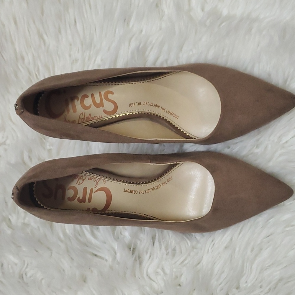 Size 6 Tan  Pointed Toe Circus by Sam Edleman Heels